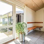 Cozy In With Sauna Semesterbostad *